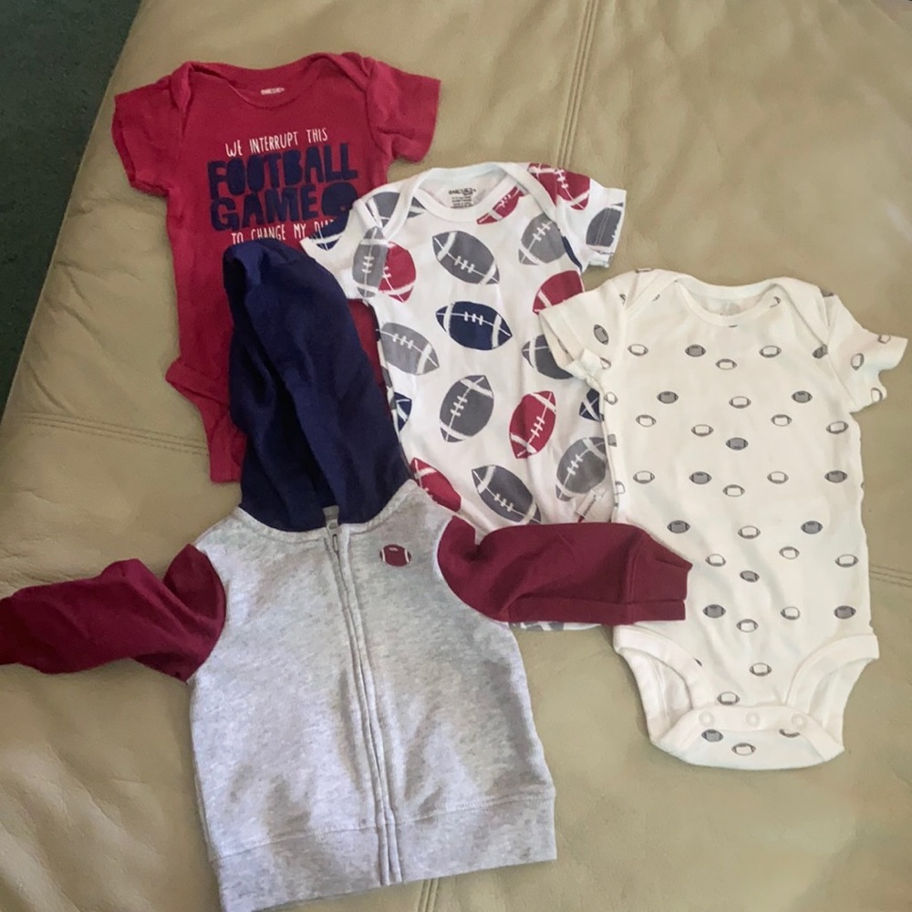 Football clothes 0-3 months